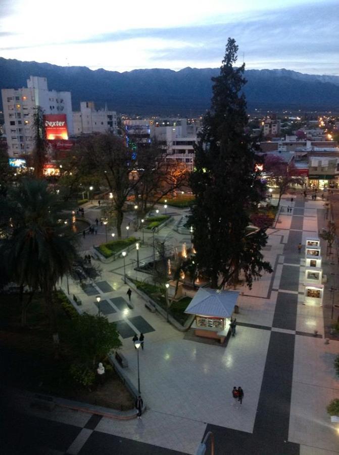 Plaza Hotel La Rioja Zewnętrze zdjęcie